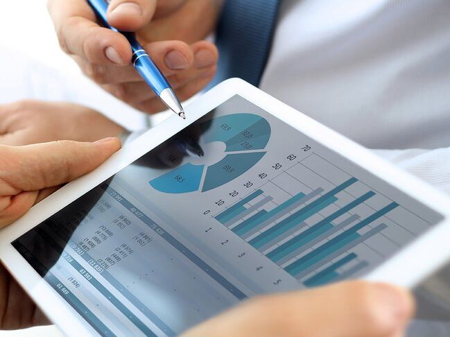Nahaufnahme Tablet Statistiken
